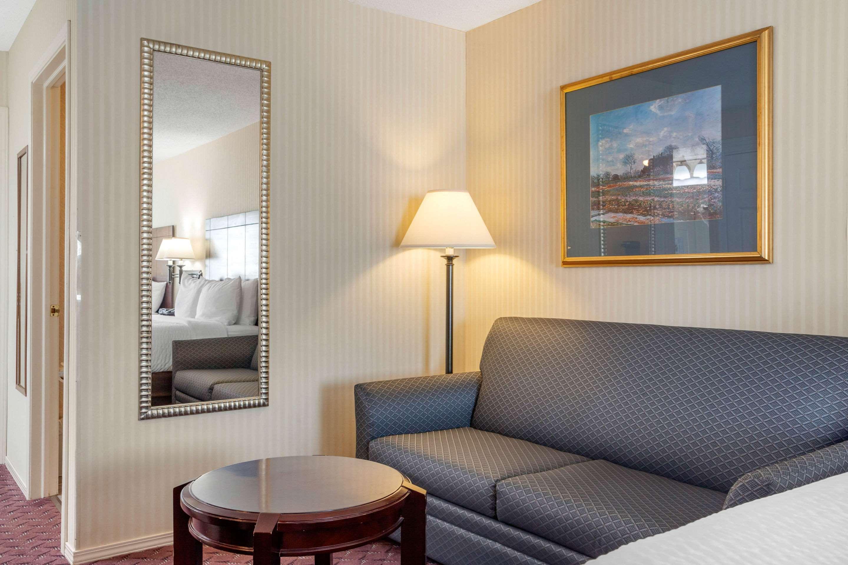 The Wisconsin Hotel & Conference Center Lake Delton Exterior photo